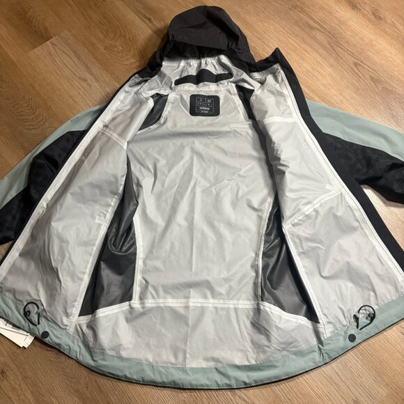 NWT Adidas TERREX Xperior Hybrid RAIN.RDY Rain Jacket S small silver green black - Picture 9 of 12